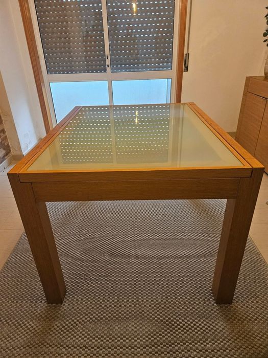 Mesa de sala de Jantar