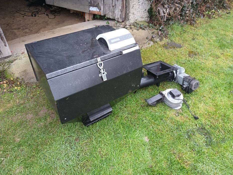 Części do pieca C.O. - sterownik, zasobnik, dmuchawa, ślimak