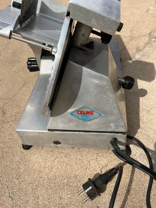 Máquina de fatiar profissional