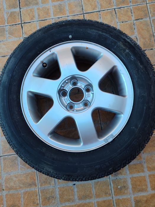 Pneu novo com jante Audi A3