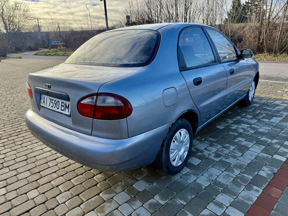 Daewoo Lanos 2011 рік