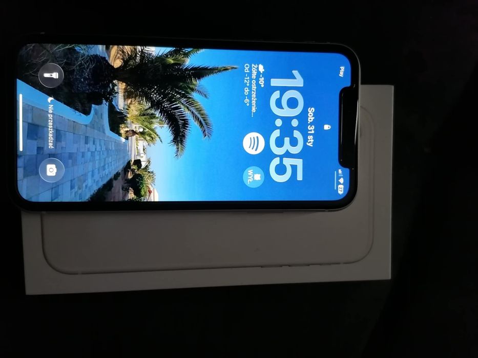 Iphone 11 stan idelany