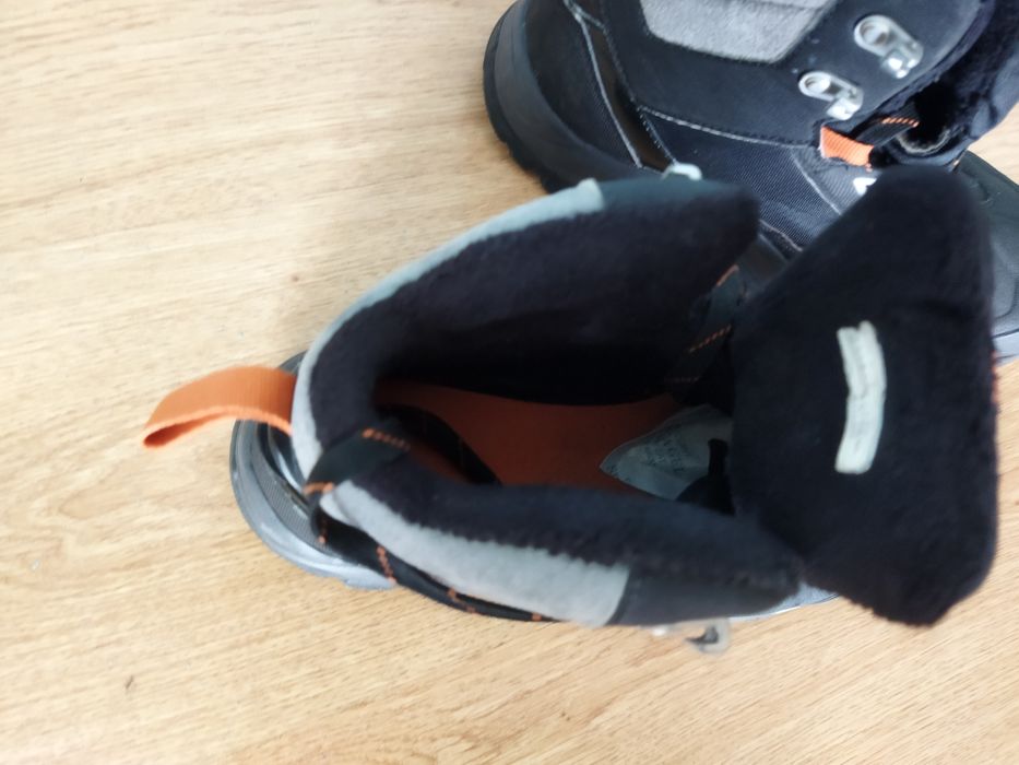 Buty trekkingowe wodoodporne