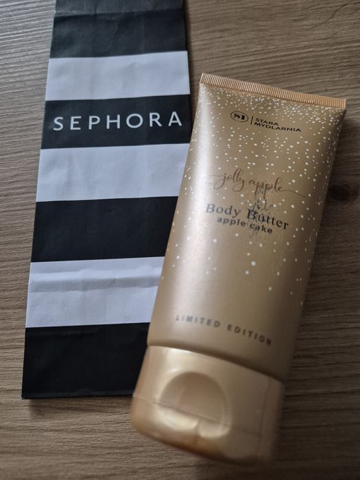 Nowe! Folia! Limitka! 150 ml! STARA MYDLARNIA Body Butter masło do ciała SŁODKA SZARLOTKA data ważności ok!