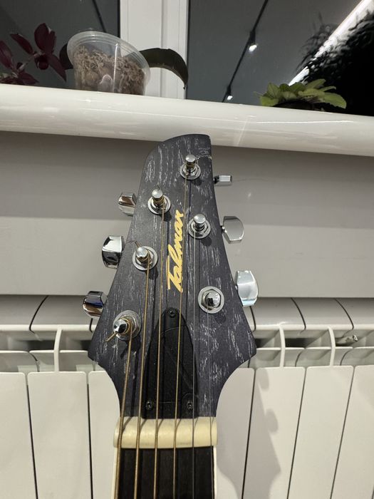 електроакустична гітара Ibanez Talman TCM50.