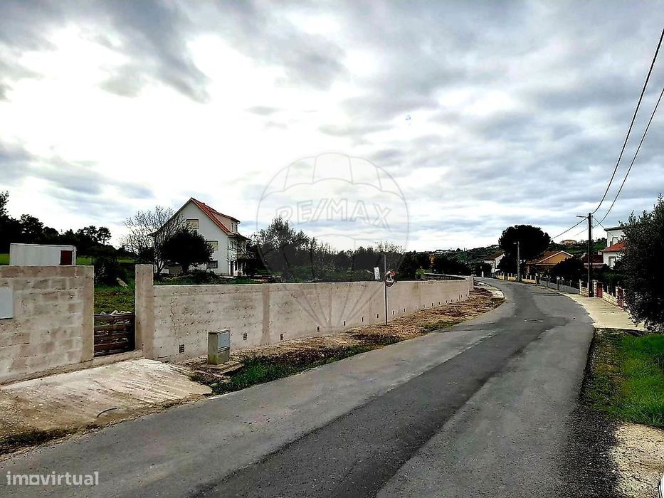 Terreno  para venda — Tomar (São João Baptista) E Santa Maria Dos Olivais, Santarém