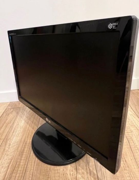 Monitor panoramiczny LG FLATRON W1941S-PF 18,5" bez kabla