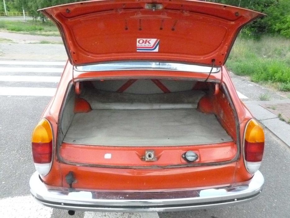 Volkswagen 1600 TL Coupe.