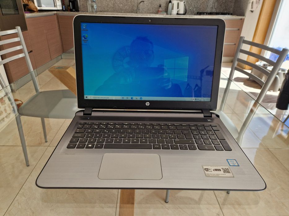 HP Pavillion 15-ab208np Corei7