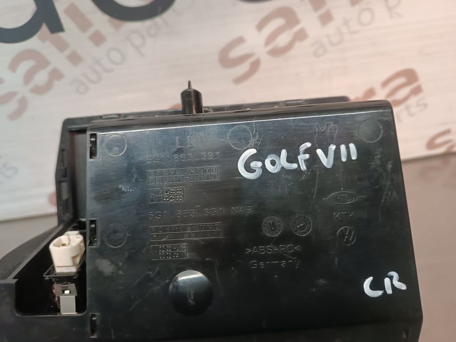 Gaveta da Consola Central VW GOLF VII - 5G1863391