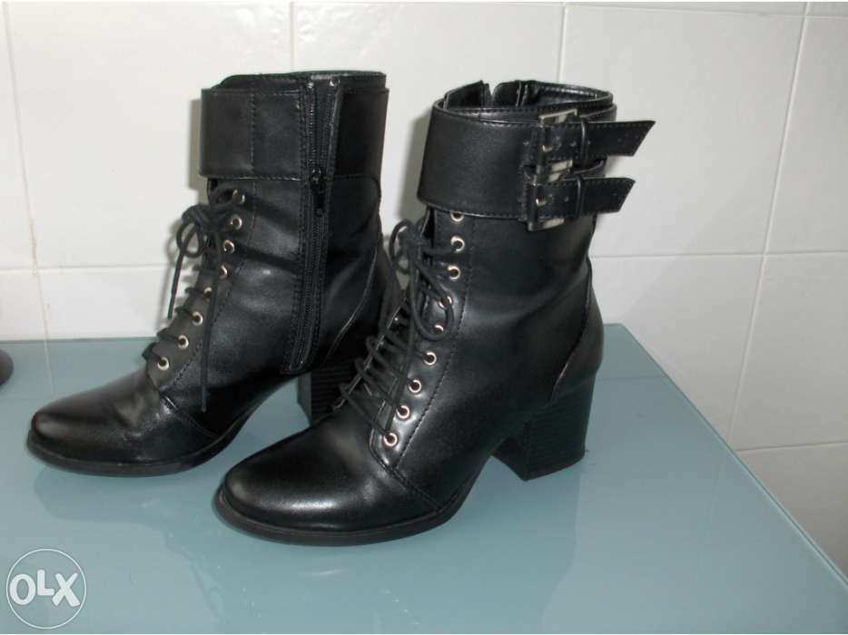Botins pretos Stradivarius Nº 37