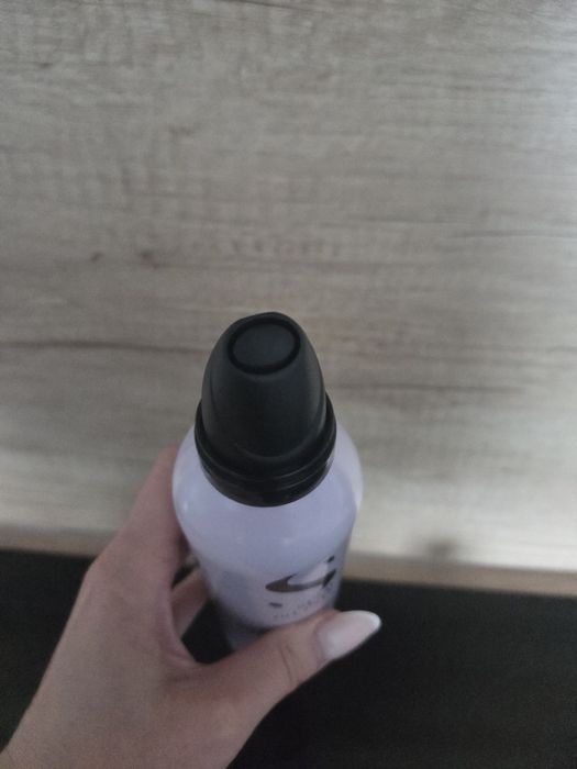 Nowa pianka modelująca Semi Di Lino Styling Flexible Mousse 250 ml