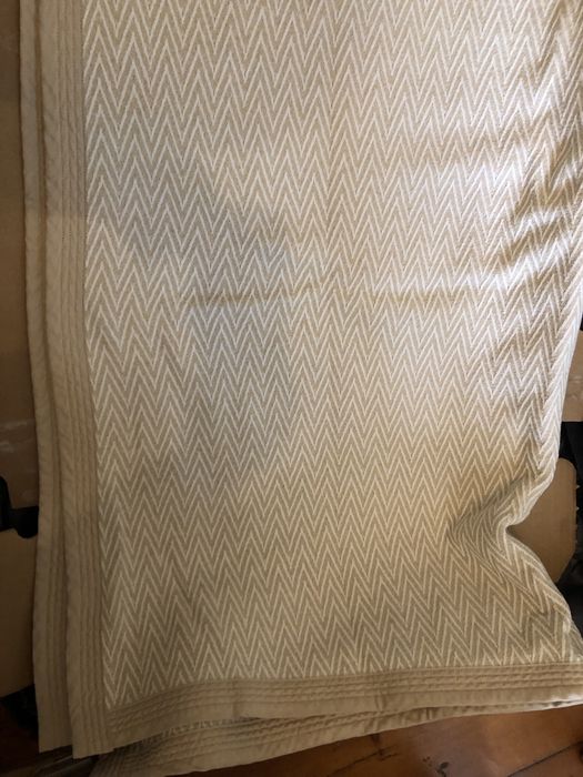 Cobertor Mora Spain 220x240 Beige - Peso 2,2Kg