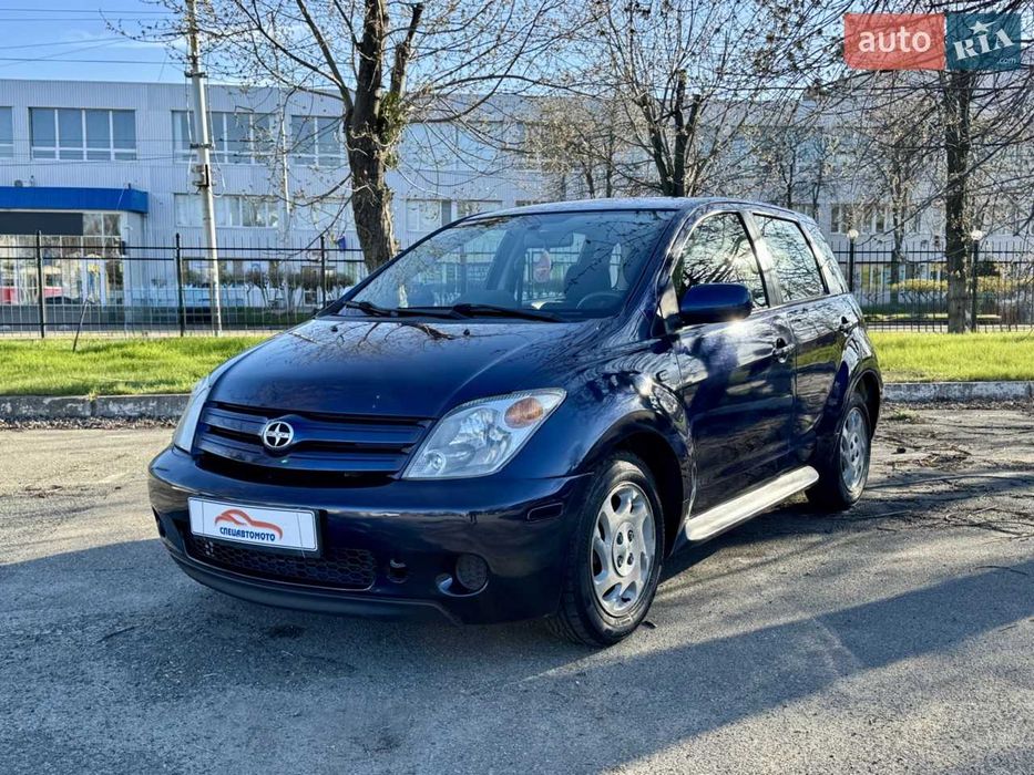 Продам Scion xA 2004