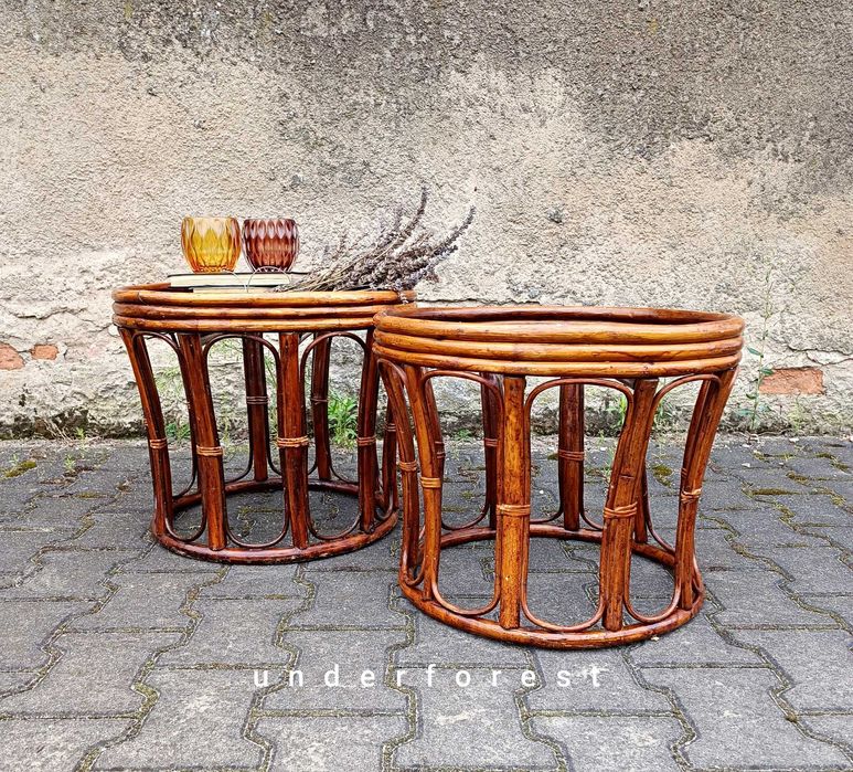 Stoliki okrągłe ratanowe siedziska kwietnik boho natural salon taras