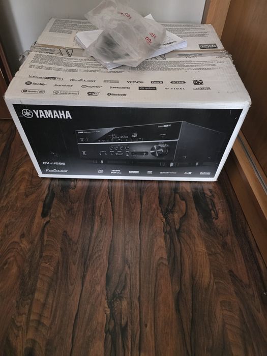 Kolumny yamaha 777