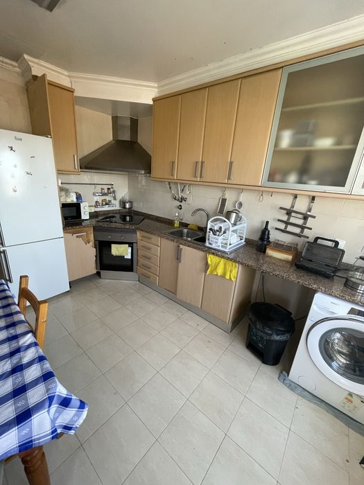 Quarto no Cacém para Solteiro ou Casal