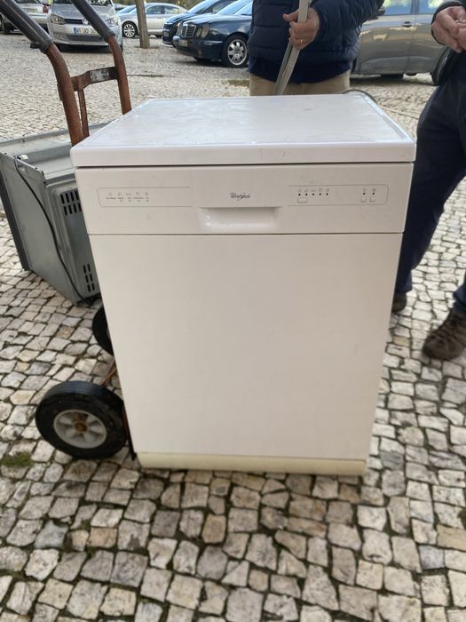 Maquina de loiça Whirlpool