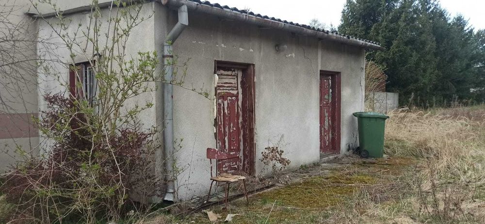 Działkę z przytulnym domem naprzeciwko parku - oaza spokoju dla Twojej rodziny! - Więcej