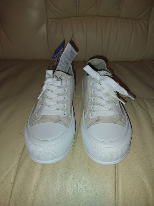 Nowe oryginalne, buty, trampki, tenisówki LOONEY TUNES r.35