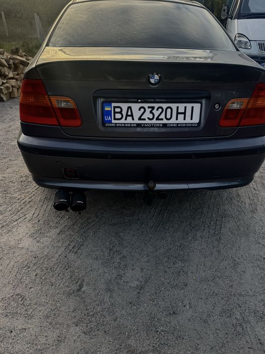 Продаж бмв е 46 2003 рік на автоматі