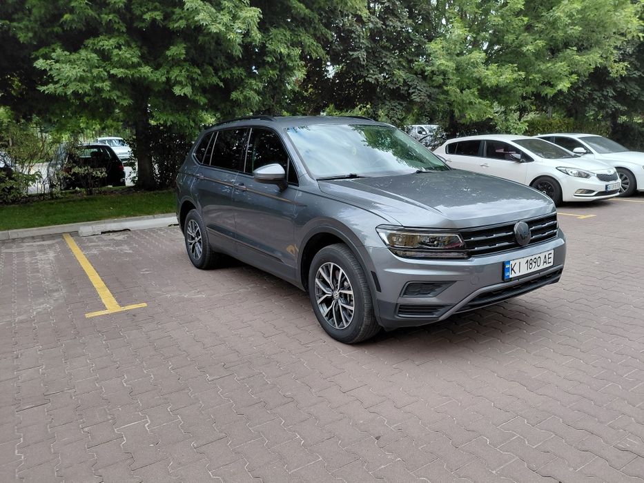 VW Tiguan  2019 2.0 передній привід