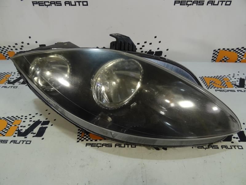 Ótica / farol direita SEAT Altea (5P1)