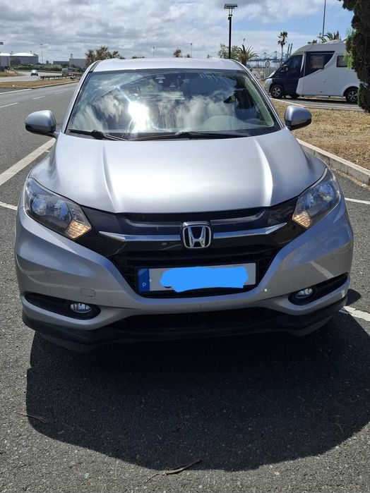 Honda HR-V 1.5 VTEC Elegance + Connect Navi 80900km