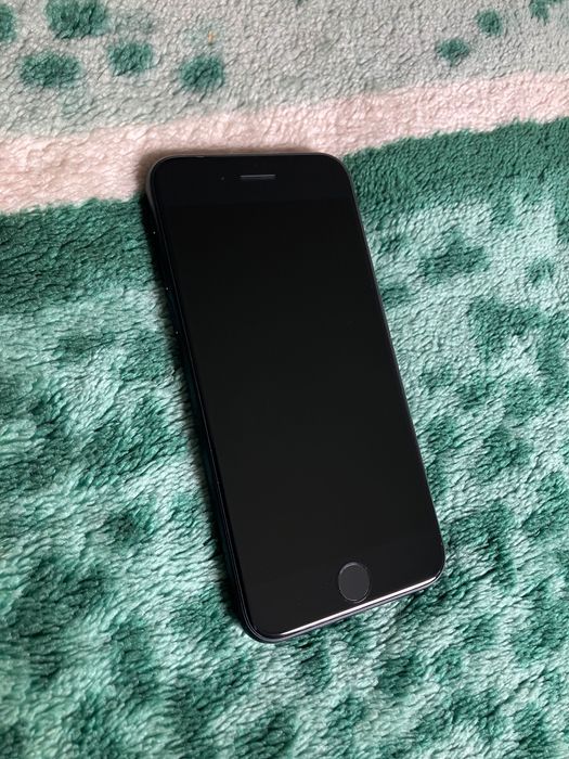 Apple iphone SE 3rd gen 2022 64 gb neverlock акумулятор 92%