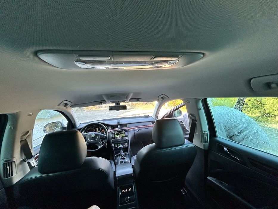 Skoda superb2.0 tdi DSG