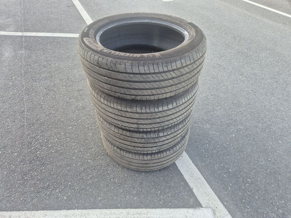 Шини / Скати / Колеса Мішелін Michelin 205/55 R17 Літо
