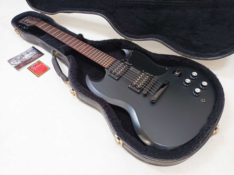 Epiphone SG Goth G-400