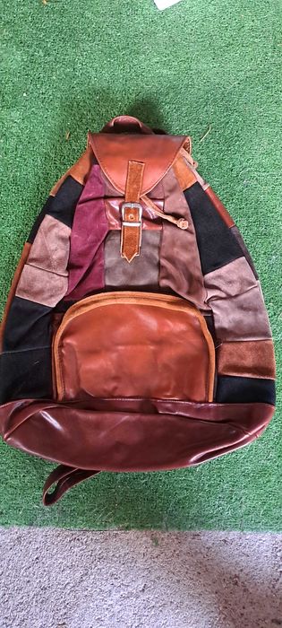 Mochilas em couro genuíno