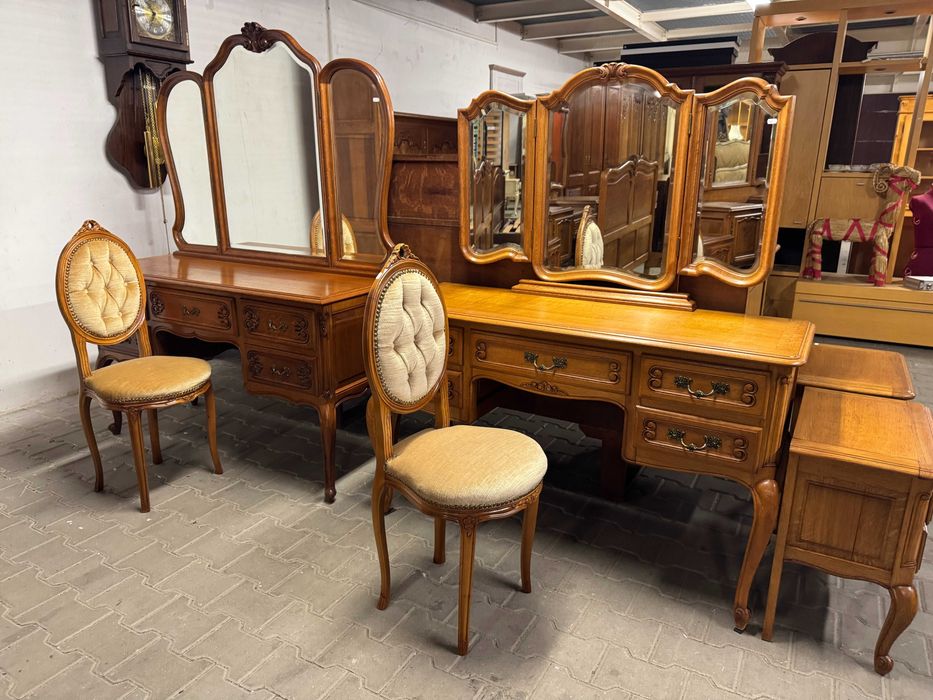 Toaletka w stylu Ludwika konsola drewniana stolik z lustrem opcje