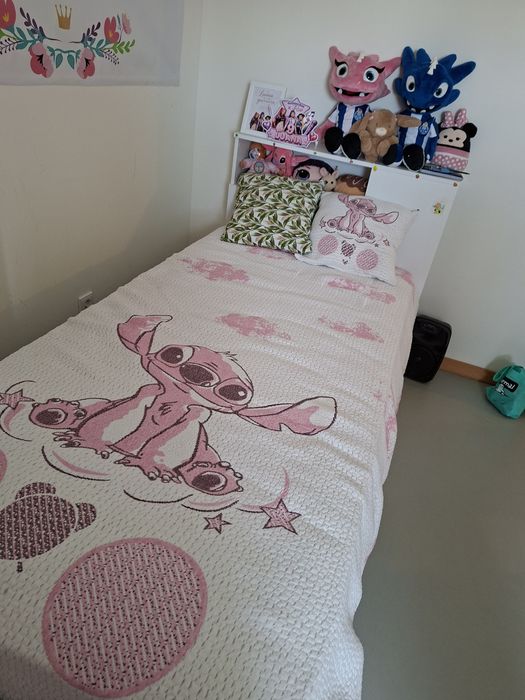 Cama de criança como nova