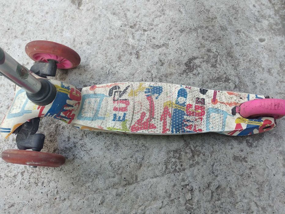 Дитячий триколісний самокат від 2 років