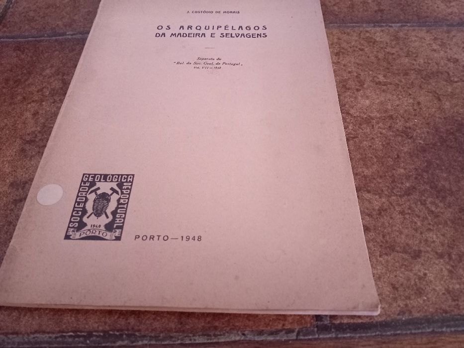 J. Custódio de Morais + Jerónimo dias leite, Madeira + ilhas selvagens