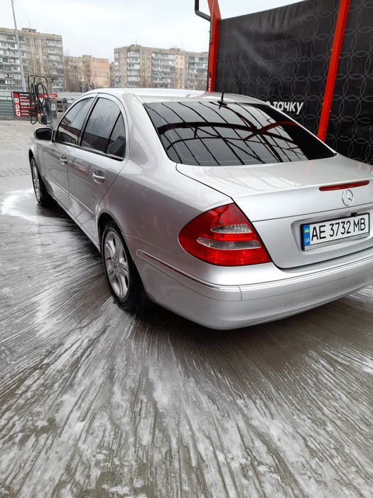Мерседес w211 e240