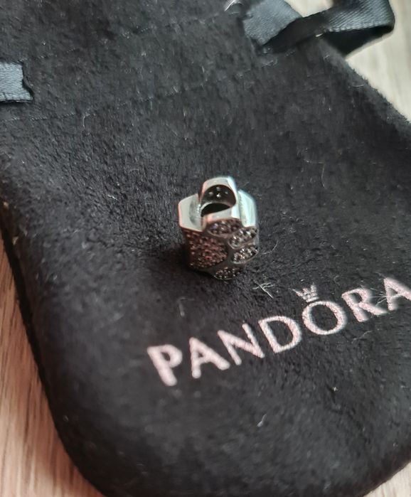 Conta/peça pandora pata NOVA