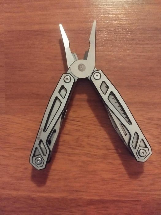 alicates multifunções