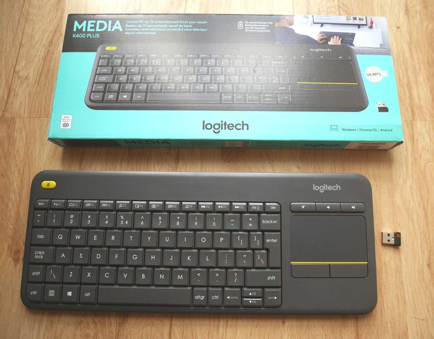 Klawiatura Logitech K400 Plus, odbiornik USB, jak nowa