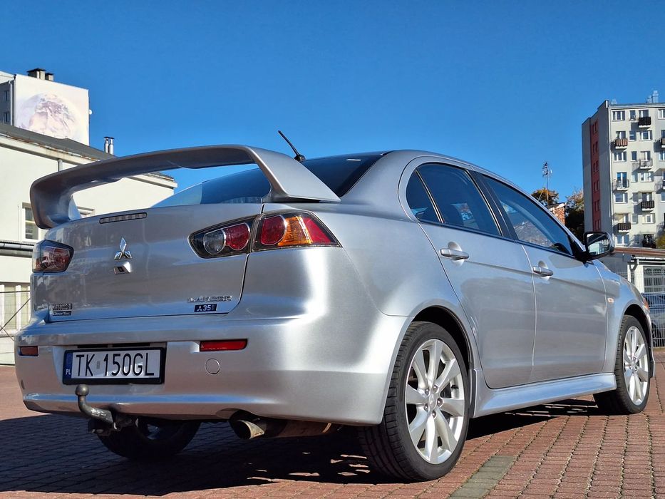 Mitsubishi Lancer