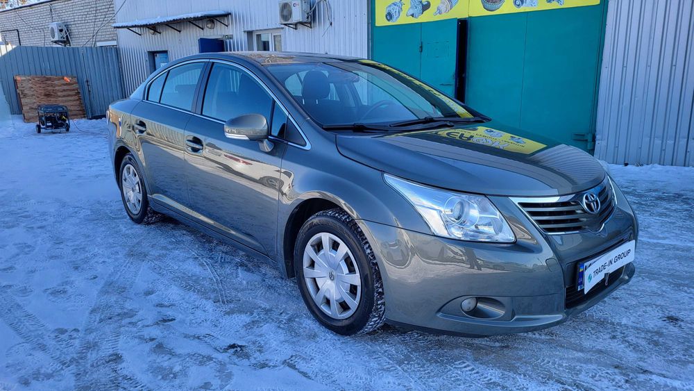 Авто Toyota Avensis 2009 2.0d