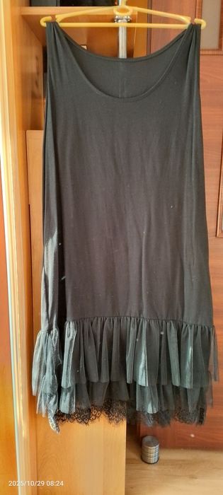 Halka czarna większą