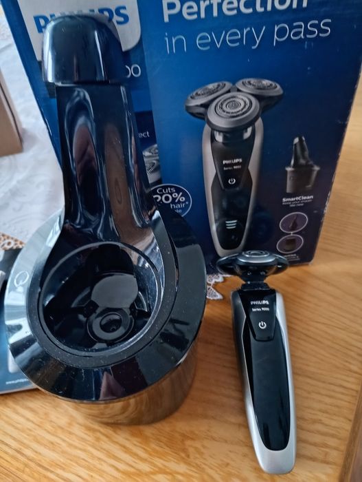 Golarka Philips seria 9000