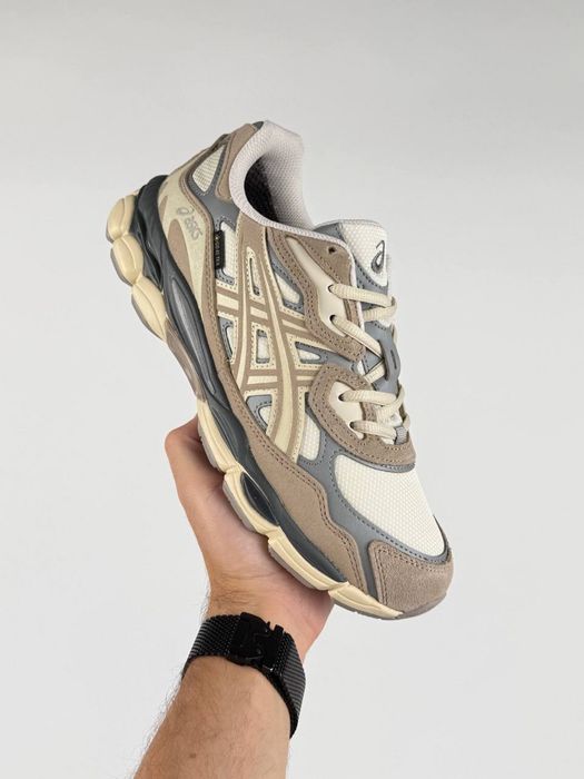 Чоловічі кросівки ASICS. ТЕРМО. Gore-Tex. Нові. Є накладений платіж. Розміри: 41,42,43,44,45,46