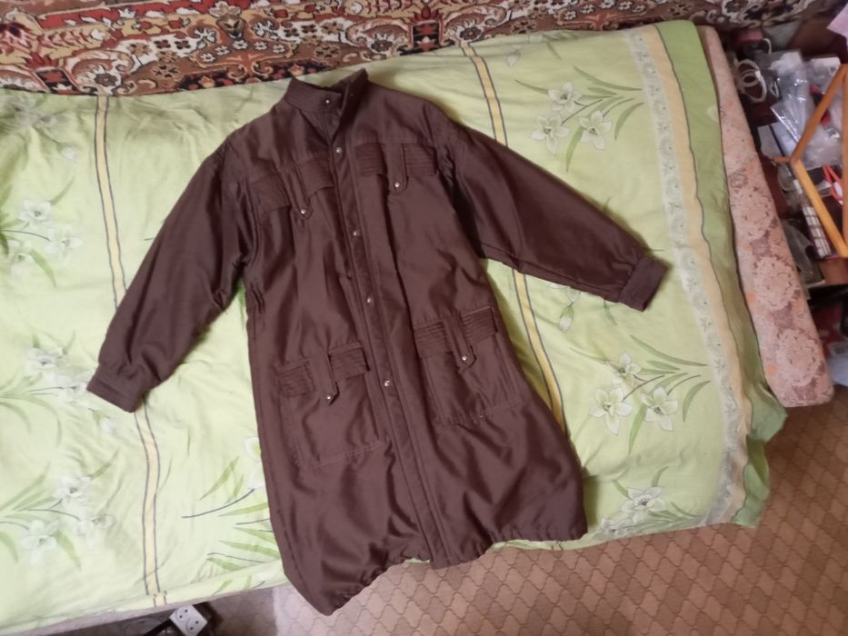 Плащ женский утеплённый 48р