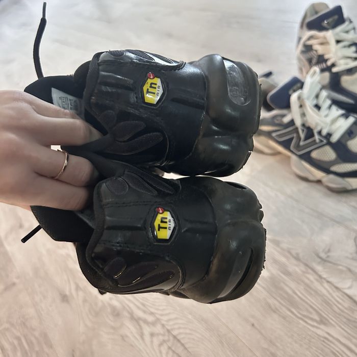 Кросівки 37 розмір чудовий стан