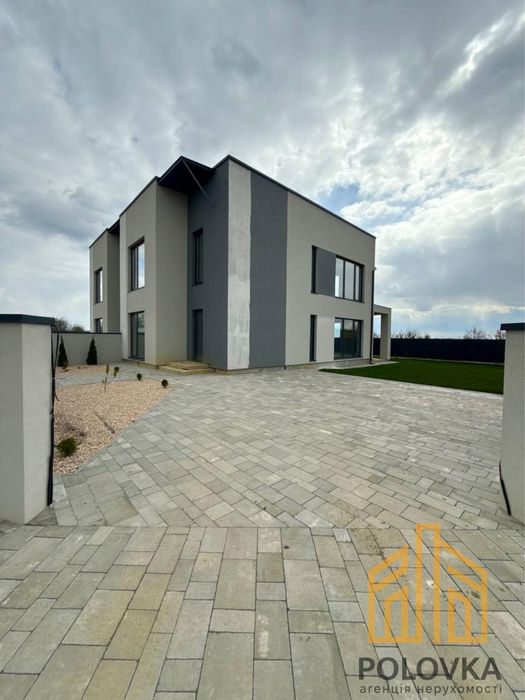 БЕЗ КОМІСІЇ Продаж просторого 4-кімнатного дуплексу, Сторожниця