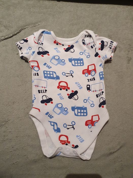 Ubranka niemowlęce rozmiar 62